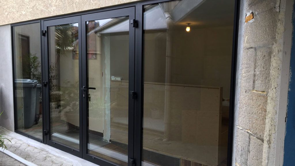 fenêtres et porte vitrée aluminium