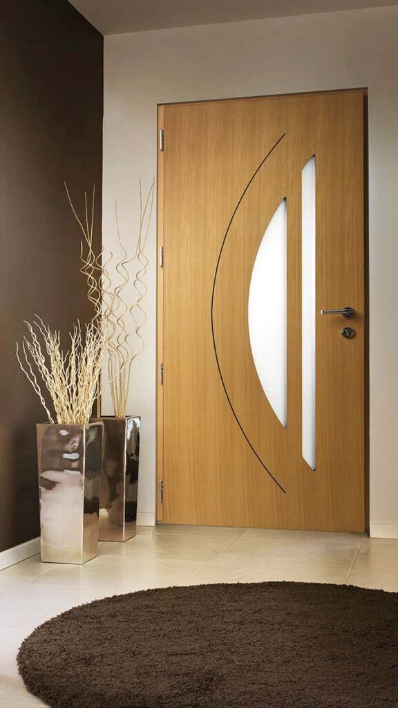 porte mixte avec détail noir et vitres