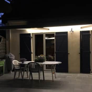 Store banne avec Led's dans le caisson
