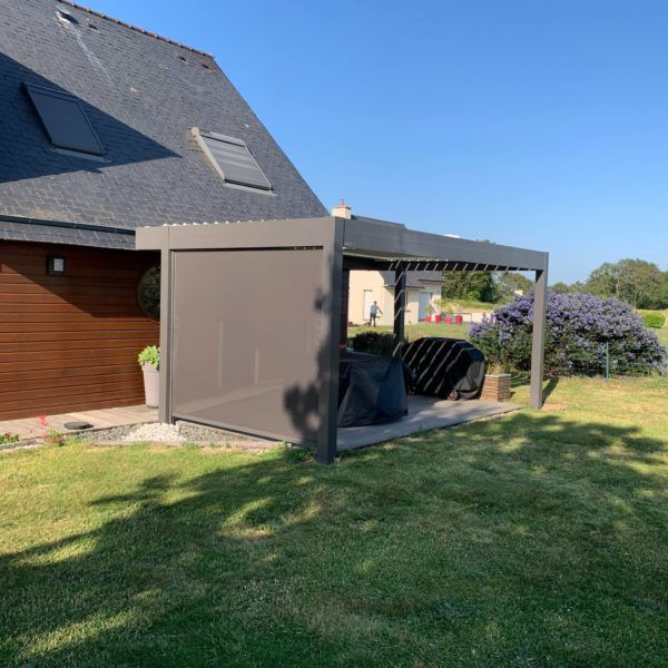 Pergola bioclimatique noire zip