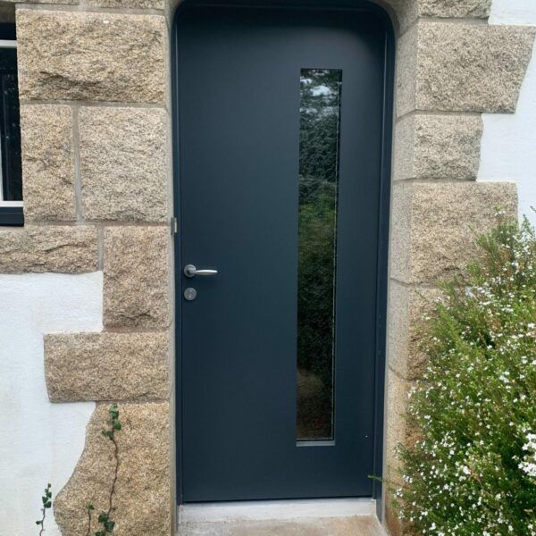 Porte d'entrée aluminium noire avec vitrage